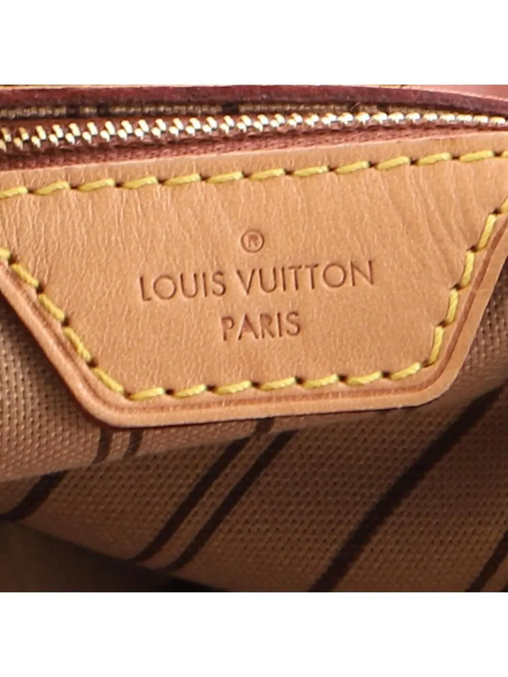 Louis Vuitton step out